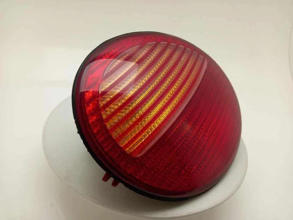 Luz trasera VOLKSWAGEN BEETLE N/S 1999-2006 2 puertas convertible LH 1C094 Foto 2 de 4