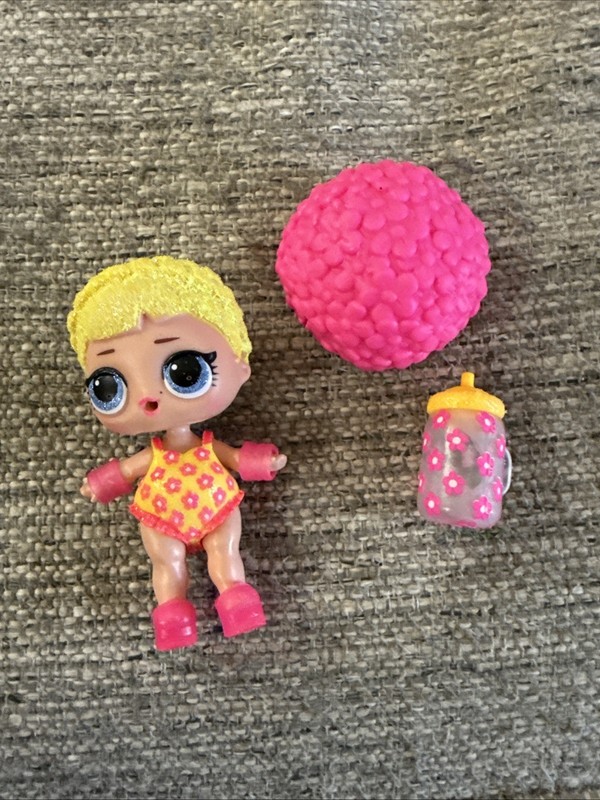 LOL Surprise Doll Lights Glitter Series