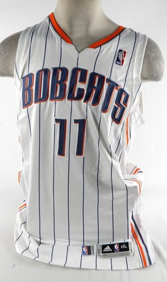 2010-11 Charlotte Bobcats Sherron Collins #11 Game Used White Jersey 2XL 069