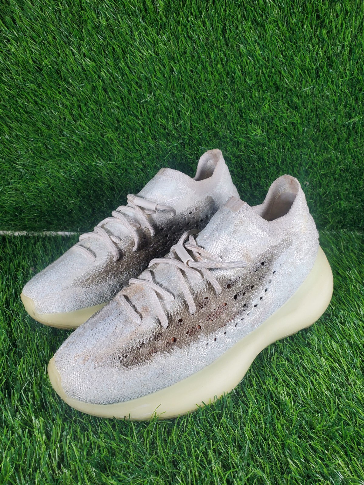 Size 9 - adidas Men's Yeezy Boost 380 Calcite Glow thumbnail 2