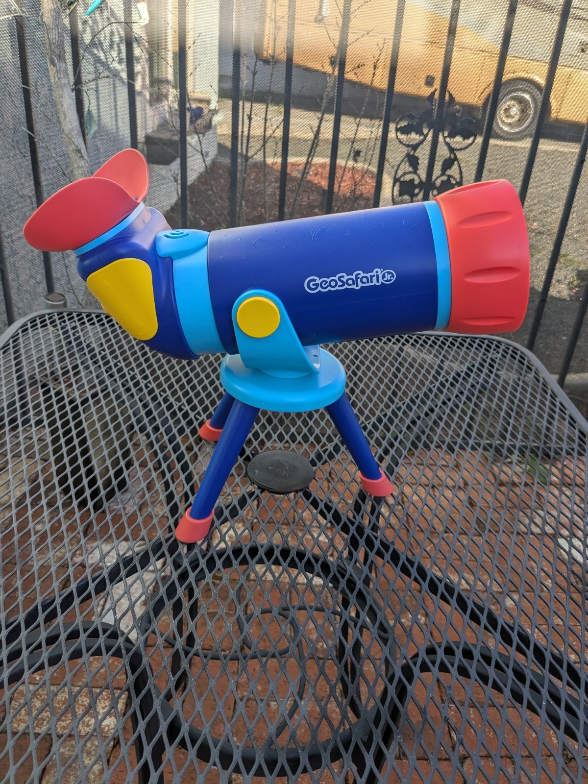 GeoSafari Jr. Talking Telescope Space Exploration. Tested Works