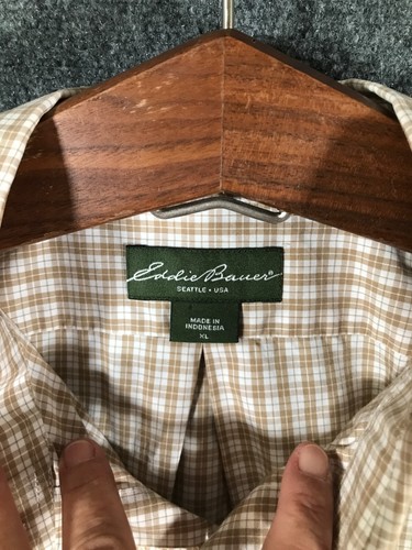 Eddie Bauer Button Down Men's Shirt Size XL Short Sleeve Tan/White 100% Cotton - Picture 4 of 9