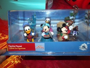 mickey's christmas carol figure play set