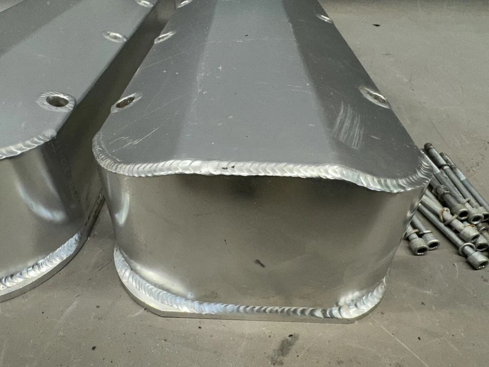 Cubiertas de válvula fabricadas en aluminio Chevrolet 1965-1990 Impala Chevelle Camaro BBC Foto 4 de 4