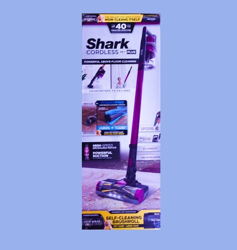 Shark Cordless Pet Plus Lightweight 