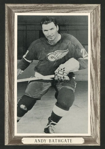 ANDY BATHGATE DETROIT RED WINGS WOODGRAIN BEEHIVE HOCKEY- -NEAR MINT