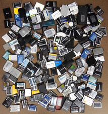 Lot of 200 - Old Batteries - Samsung / Motorola / LG / Nokia / BlackBerry / Etc