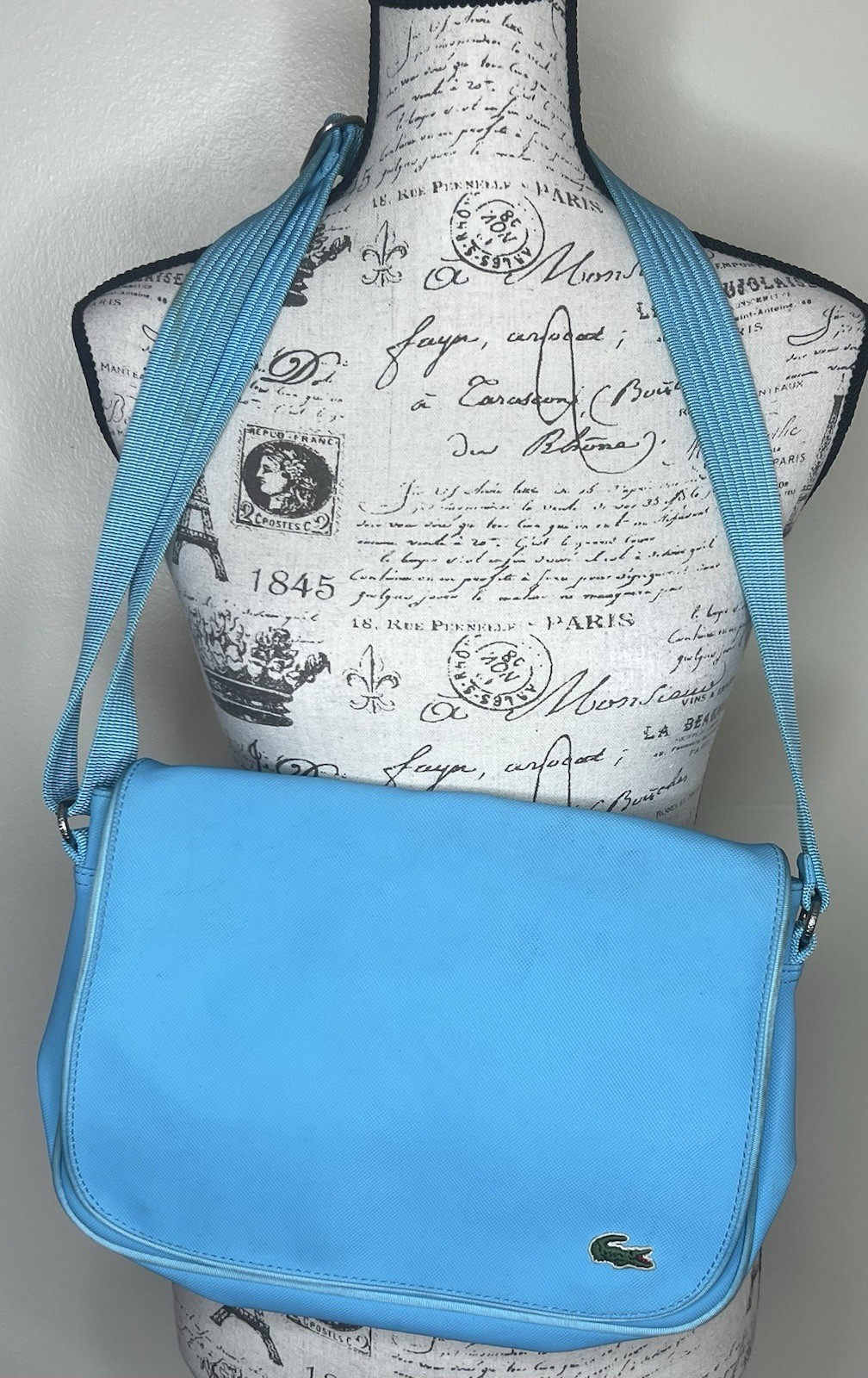 Lacoste Messenger Bag Sky Blue PVC New Classic 40 Retro Stripes *Needs Cleaning* thumbnail 2