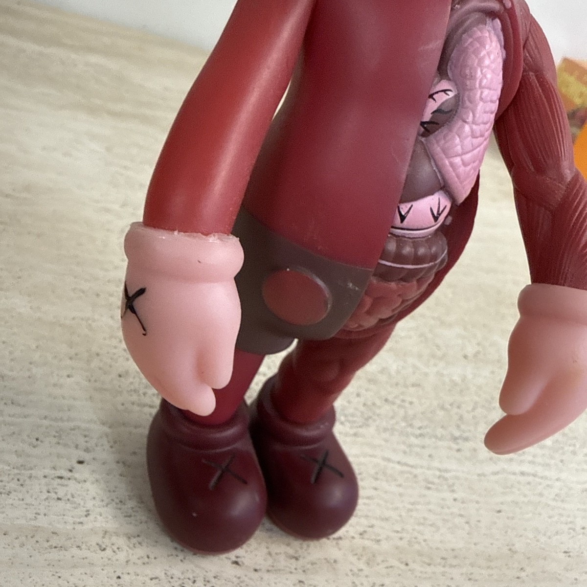その他 KAWS Companion Flayed Open Edition Blush Kaws | COMPANION OPEN EDITION BLUSH MONO - Dope! Gallery