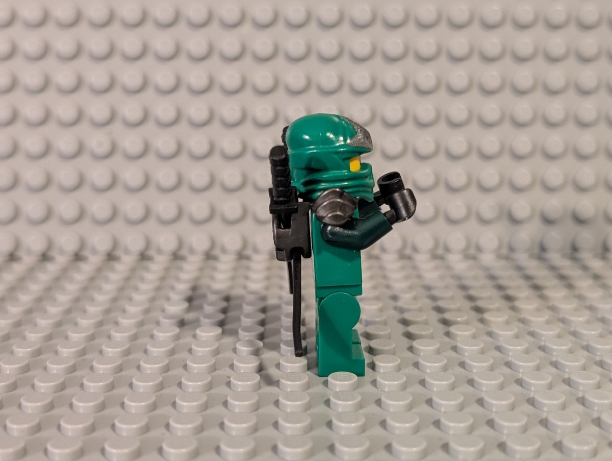 717 【てるお】購入ページ LEGO Ninjago Minifigure Lloyd ZX Genuine Green Ninja Excellent