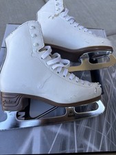 Jackson Ultima Figure Skates  Mirage Blade 5 w box FS2190