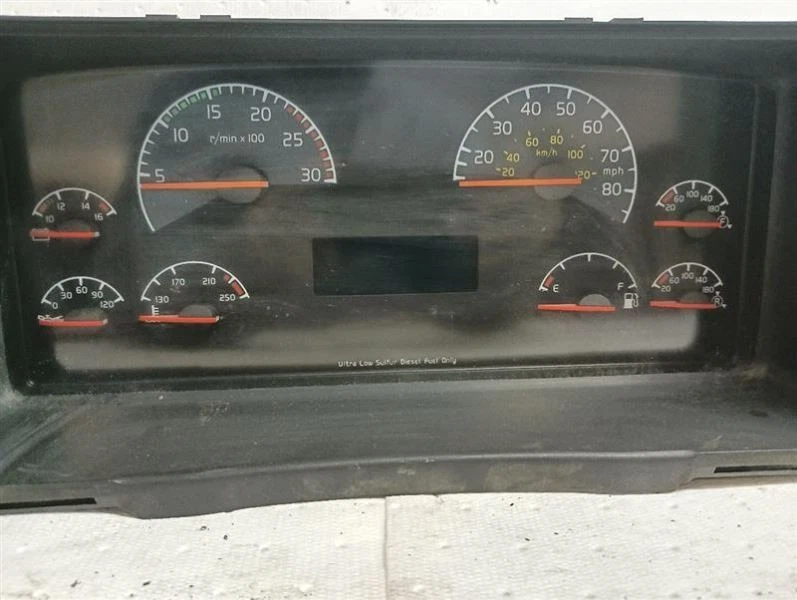 21014193-P01 Volvo VN Velocímetro Cluster (10665919 Foto 2 de 4