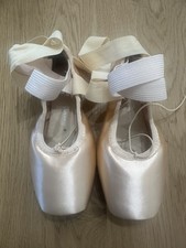 NEW Bloch Elegance Stretch Pointe Shoes with elastics S0191 Size 4.5X