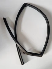 2015 Nissan Altima rear left door glass run channel seal