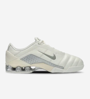 Nike Women Total 90 Shox Magia QS Soccer Shoes Sail Metallic