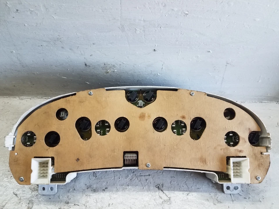 Dodge Intrepid Speedometer Cluster 1998-2004 P04760402AG (M314) Foto 2 de 3