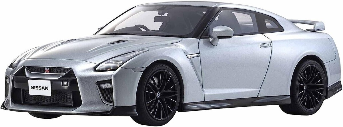 1/18 Nissan GT-R (R35) 2020 Samurai EDT Silver Resin Model