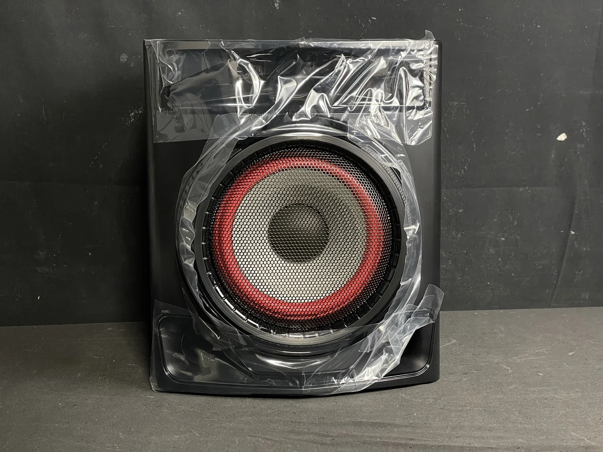 LG CM4590 XBOOM 700W 2.1ch Mini Hi Fi System 700W Bluetooth w Subwoofer New Open