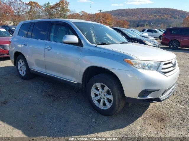 Used Left Headlight Assembly fits: 2011 Toyota Highlander Base L. Left Grade C Foto 4 de 4