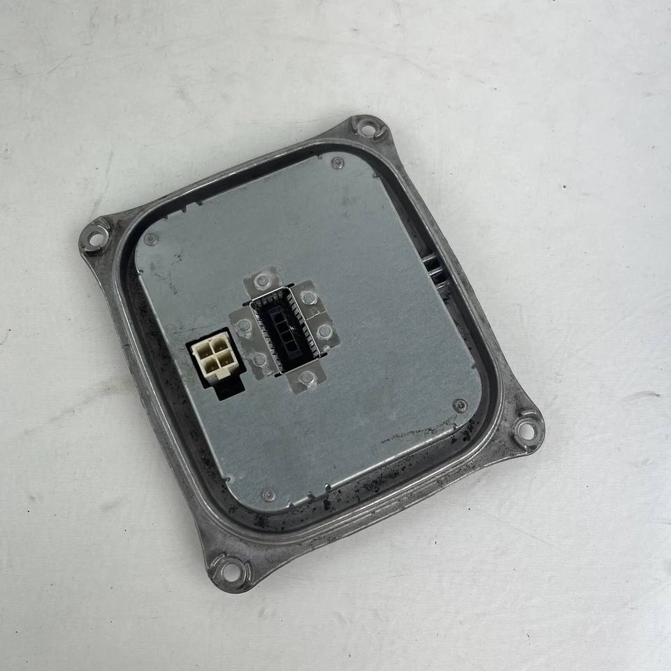 Faro de pasajero derecho X5 E70 2010 lastre 307329153 OEM BMW 328i 2007-2011 Foto 2 de 3