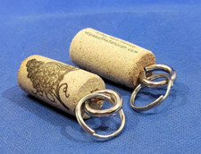 Floating Keychain Boat keys Swimming Pool Vintage Wine Cork Keyring lot Of 2
