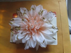 FROSTED DAHLIA CLIP ON SILK FLOWER DELUXE NEW SUMMER  IVORY CORAL GOLD GLITTER