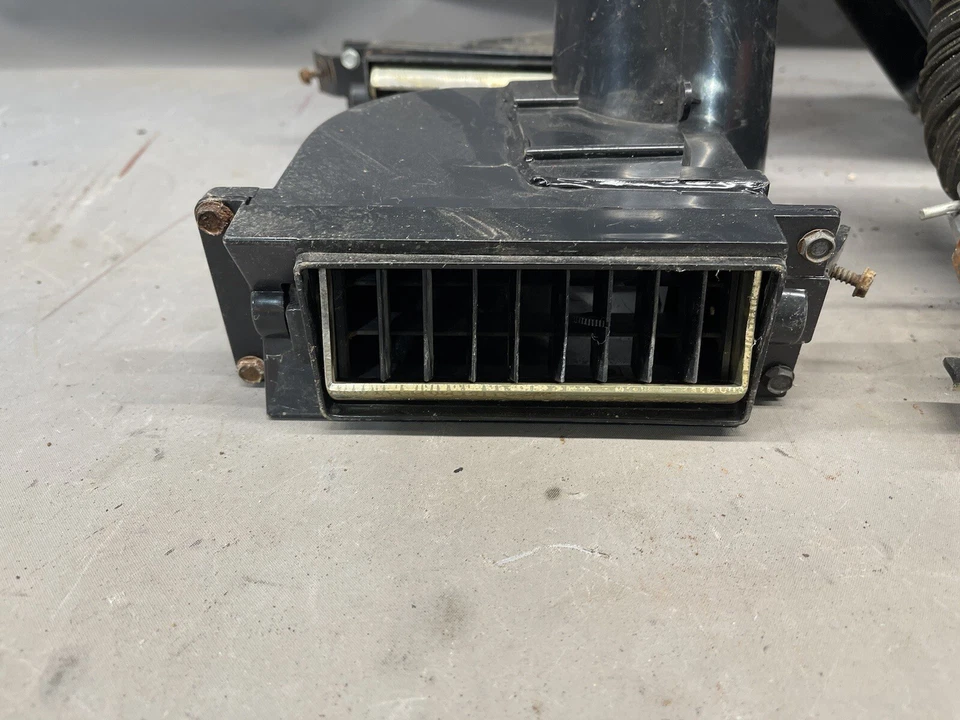 1969 1970 Chevy Impala Dash A/C Duct Plenum Air Conditioning BelAir Caprice Vent - Image 3 of 4