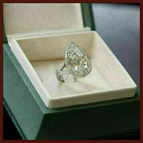 3.25Ct White Created Pear Cut Diamond Halo Wedding Ring 14K White Gold Finish - Zdjęcie 1 z 2