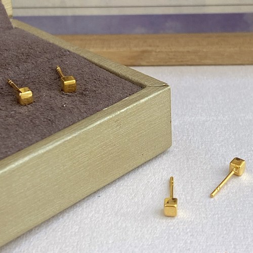 1 Pair Pure 999 24k Yellow Gold Lucky Square Earrings Women Stud 0.8-1.0g