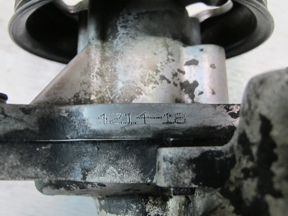 Infiniti QX60 2014-2017 motor híbrido de 2,5 L bomba de agua de refrigeración Foto 3 de 4