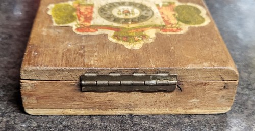 Rare Original Circa 1930s Royal Jamaica Cigar Box, Jamaica Gov Seal, Early Issue - Picture 9 of 9