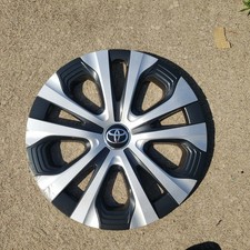 Oem Toyota Prius Prime Corolla Hybrid Hubcap Wheel Cover Hub Cap 19 20 21 22 B Oem Toyota Prius Prime Corolla Hybrid Hubcap Wheel Cover Hub Cap 19 20 21 22 B
