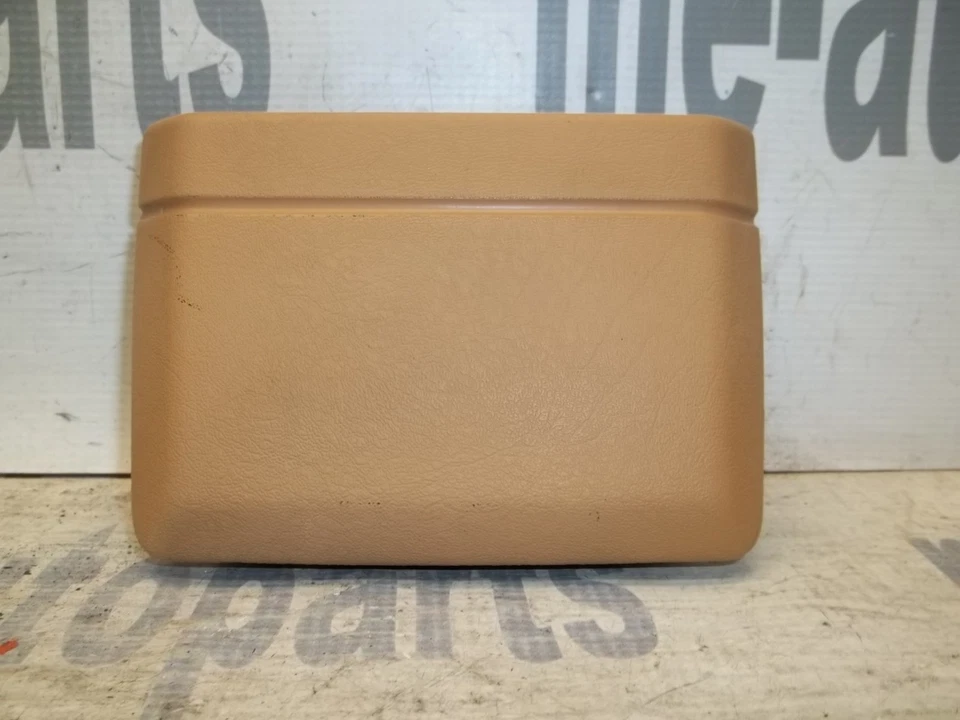 77-85 Mercedes-Benz W123 Cenicero trasero derecho o izquierdo Bandeja de cenizas Panel de puerta Borde Foto 4 de 4