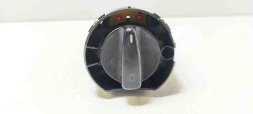 VW GOLF III 1H1 Scheinwerferschalter 1C0941531 1.90 Diesel 55kw 2000 31302129