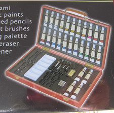 Lovely Acrylic Art Paint Set Wooden Carry Case - NEW & SEALED Gift Craft