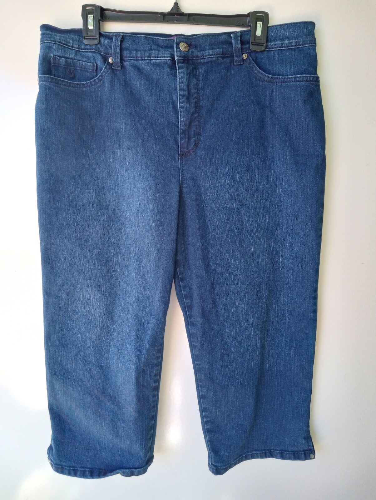 Gloria Vanderbilt Amanda Women's Dark Blue Denim Capri Pants Size 16