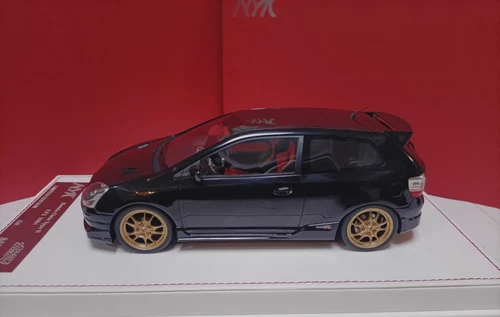 Modellino auto AMC 1/18 resina Honda Mugen Civic Type R EP3 nero - Foto 5 di 6