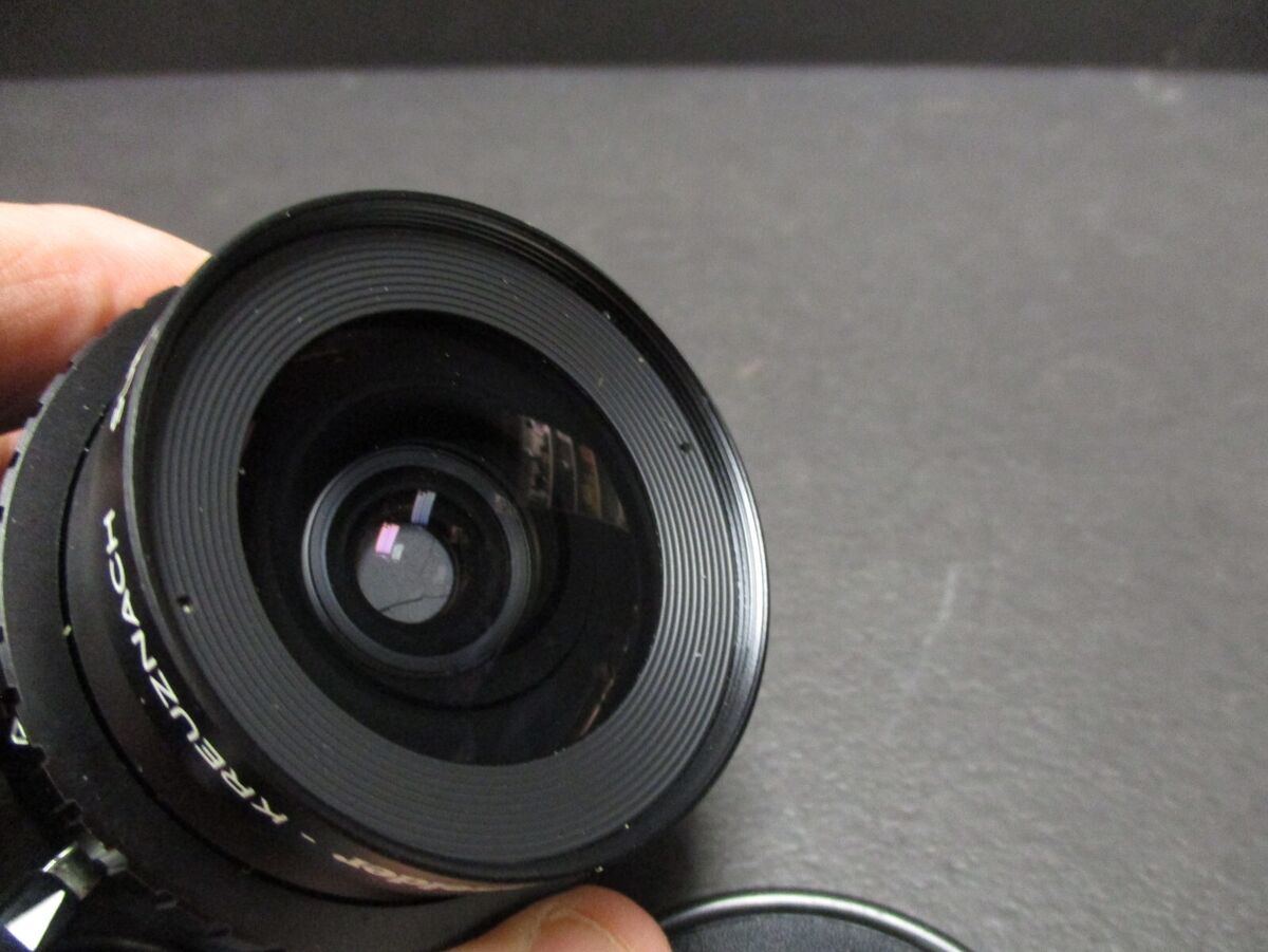 Schneider-Kreuznach Super Angulon 47mm F5.6 lens in Compur Schneider-Kreuznach Super Angulon 47mm F5.6 lens in Compur