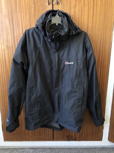 Berghaus AQ2 Outdoor Waterproof Hooded 