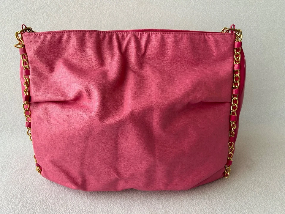 Bolso de Mano Nicki Minaj Pink Friday Cuero Sintético Correa de Cadena Dorada Nuevo con Etiquetas Foto 4 de 4