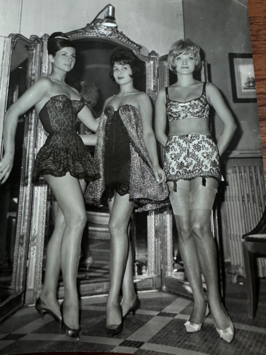 sexy 50s lingerie Rosa Black Bodysuit | Shop BODYSUTS main image 0
