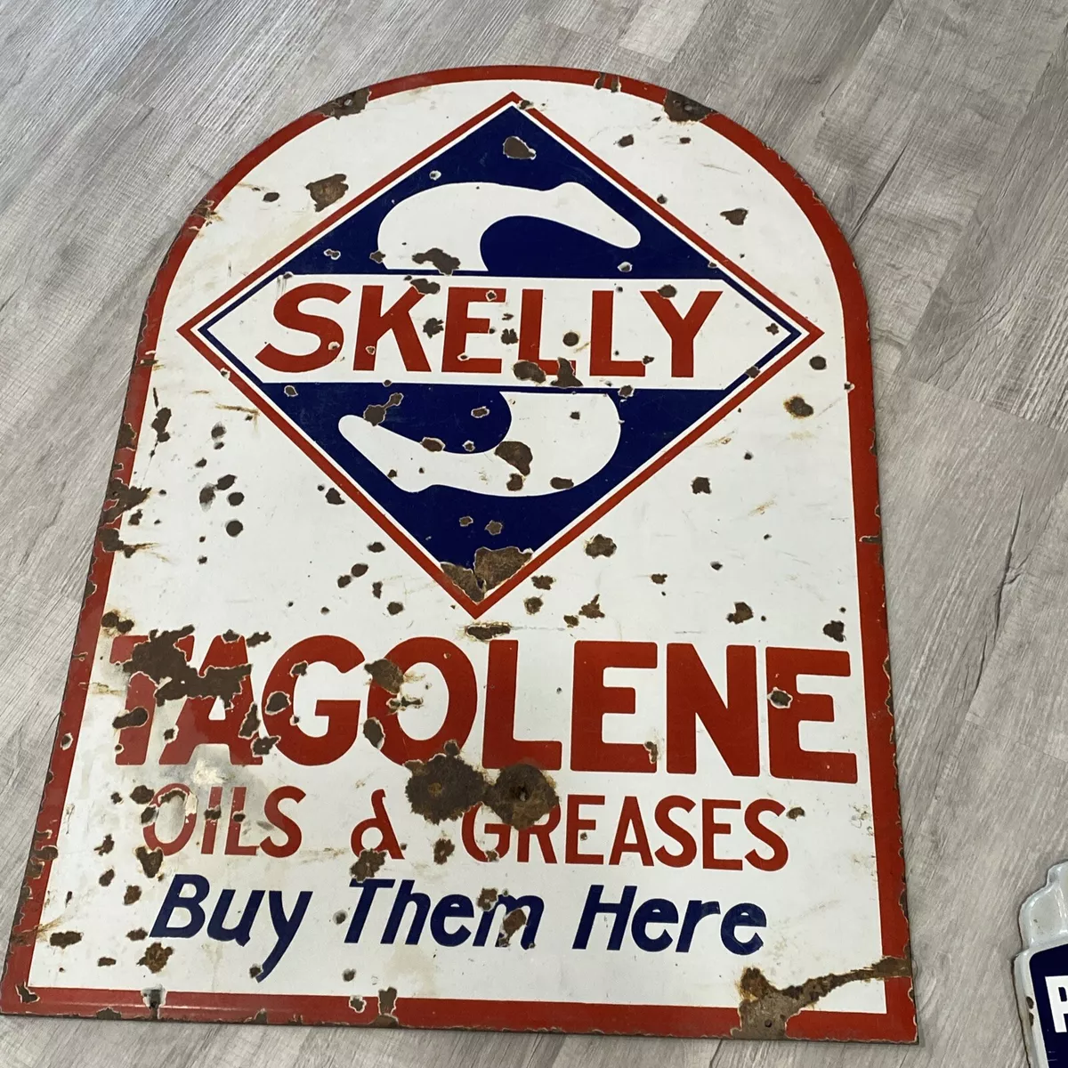 Skelly - K store