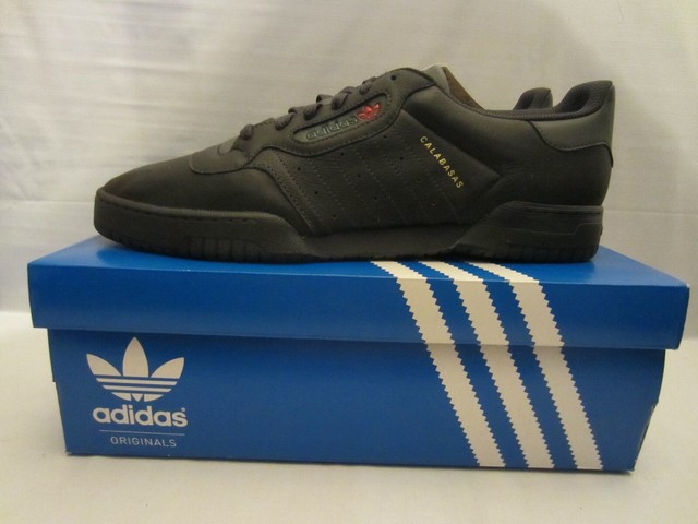 adidas yeezy powerphase core black