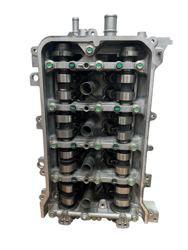 Cylinder Head Assembly 1.8L 2ZR Toyota Corolla Matrix 2ZR-FE