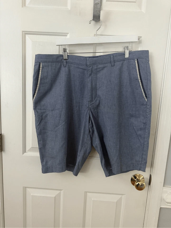 Bermudas Boss Hugo Boss Azul Elastizadas Clyde Calce Regular Talla 38 Usadas en Excelente Condición