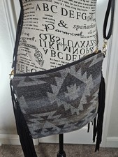 Southwestern Style Pattern Fringe Crossbody