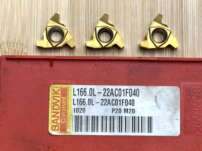 (3) SANDVIK L166.0L-22AC01F040 GRADE 1020 P20 M20 carbide ACME thread inserts