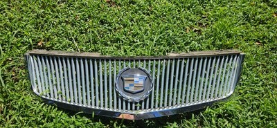 2006 - 2011 CADILLAC DTS E&G CLASSICS UPPER GRILL VERTICAL BARS W EMBLEM GRILLE
