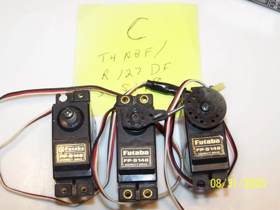 Futaba T4NBF transmisor, receptor, 3 servo, cargador, baterías nuevas; probado OK C Foto 2 de 4
