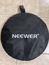 USED NEEWER 43inch Light Reflector Diffuser 5 in 1 Collapsible MultiDisc w Bag